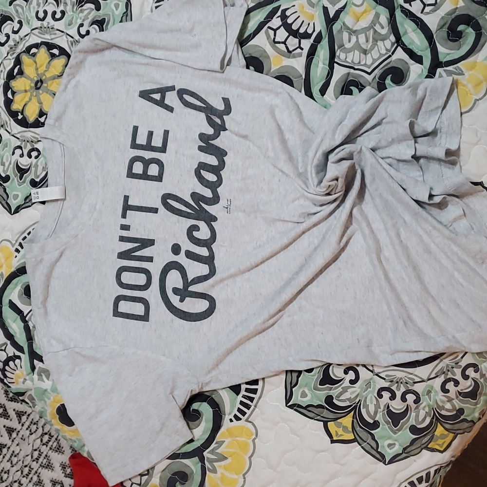 Hippie runner Don't Be A Richard tee